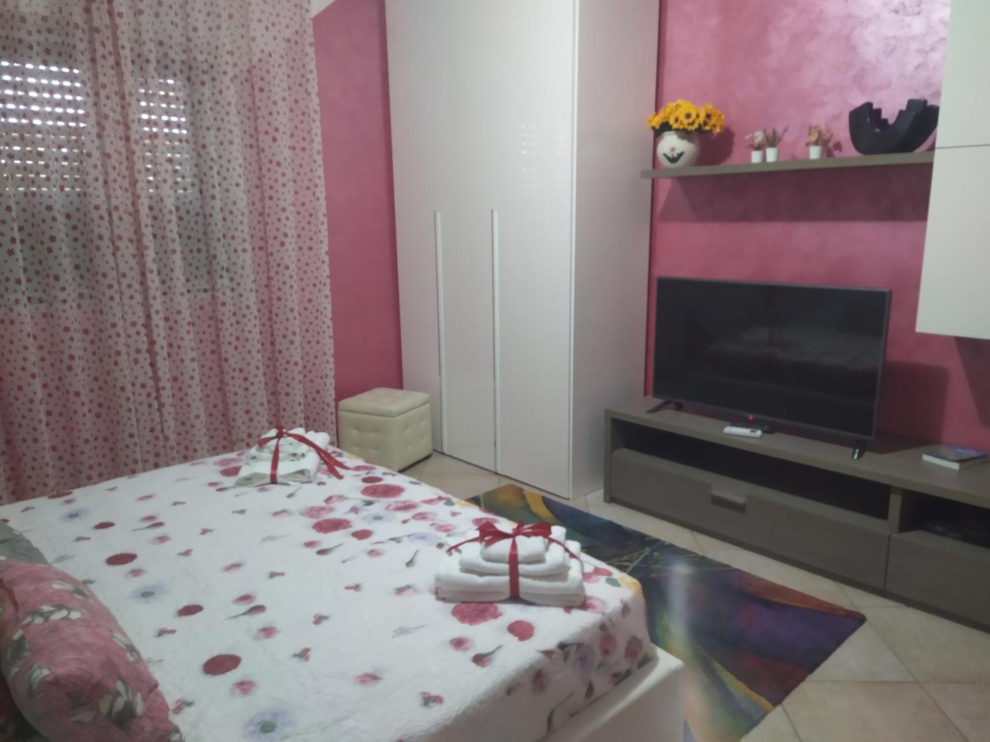 Rainbow Apartment Scordia エクステリア 写真